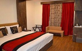 Hotel Green Leaf Srinagar